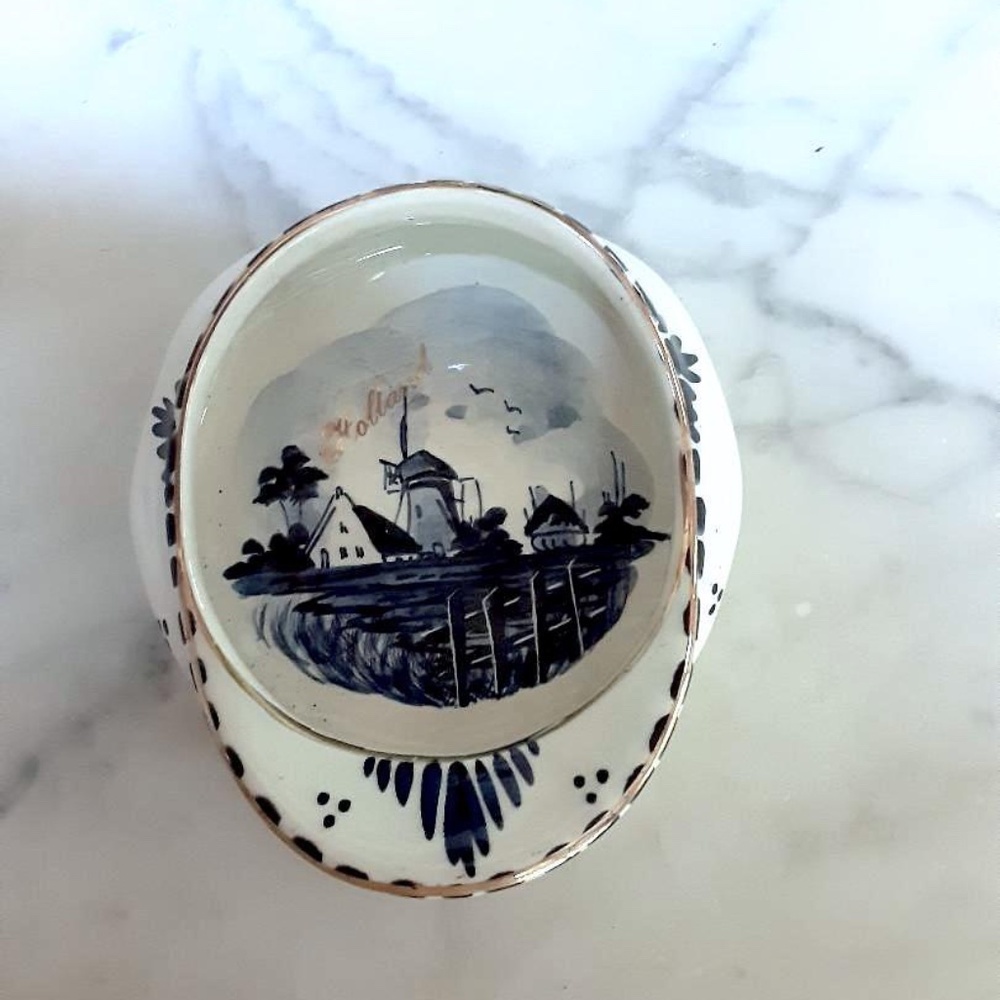 Vintage Delft Blue Flat Cap  Dish White Hand painted Holland